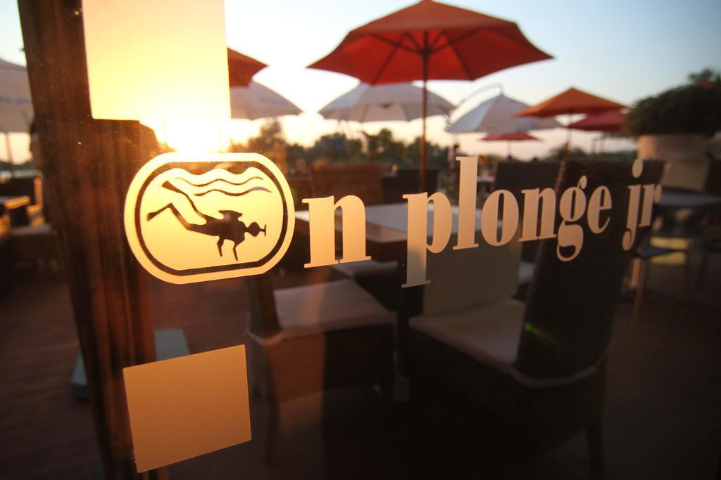 Hotel On Plonge Junior Mamaia Exterior foto