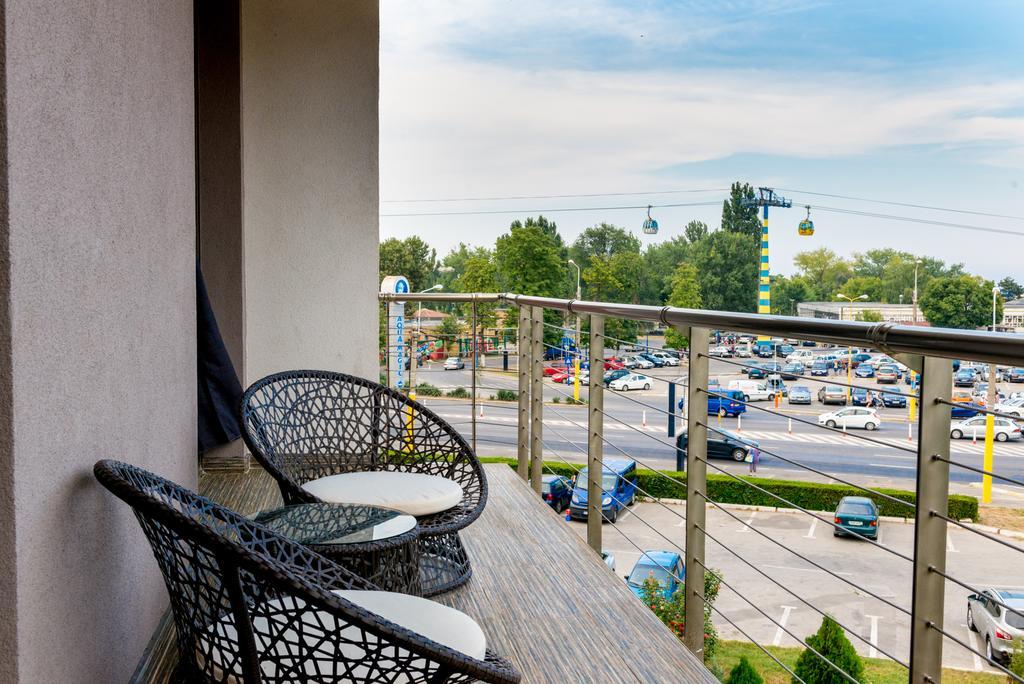 Hotel On Plonge Junior Mamaia Exterior foto